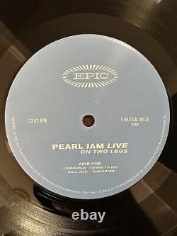 Pearl Jam Live On Two Legs 2LP Epic? Records E2 69752 (Original 1998)